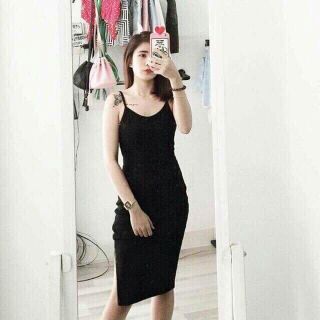 Đầm body dây xẻ tà