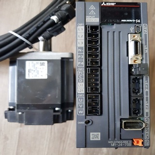 Mr-j4-70b full bộ điều khiển servo + motor 750w