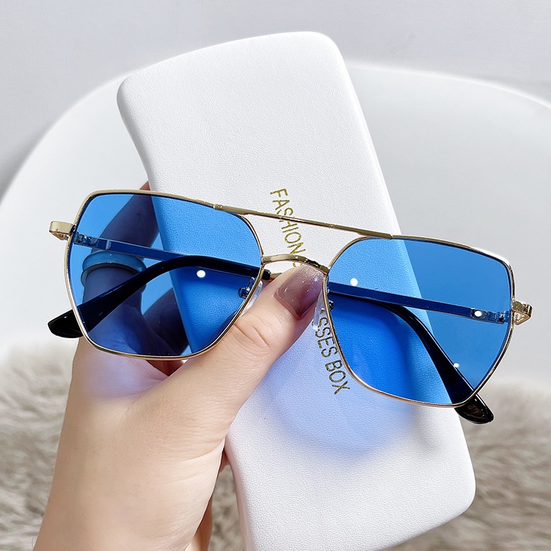 Kính Mát Thời Trang Nam Nữ Gọng Kim Loại Nhiều Màu Sắc 2022