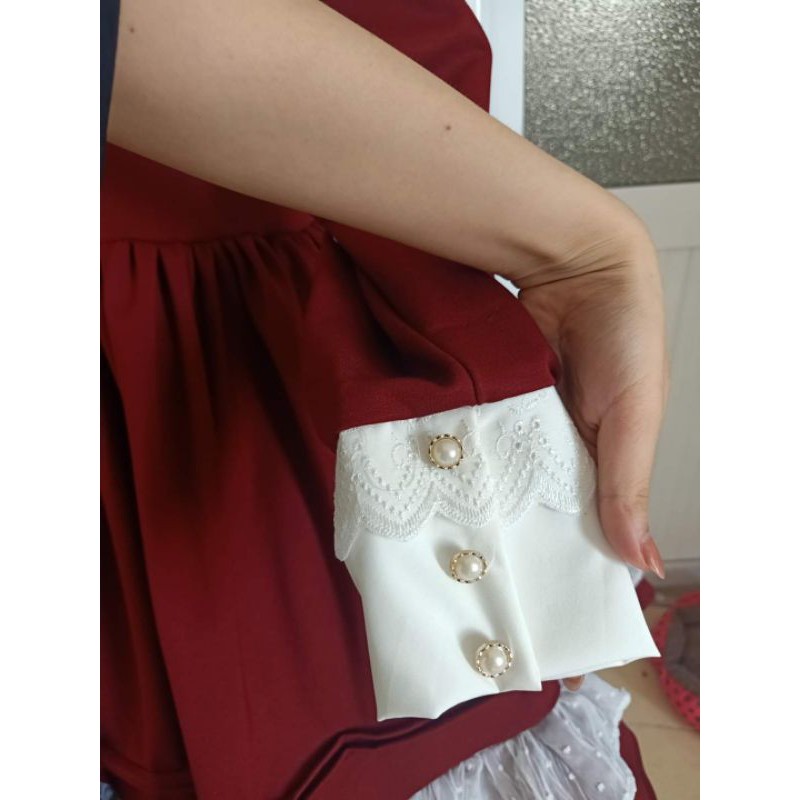 Váy xoè công chúa màu đỏ