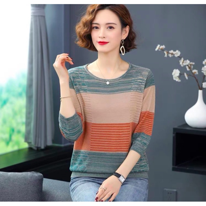 Áo thun tay dài dáng rộng phong cách phương tây dành cho phụ nữ trung niên