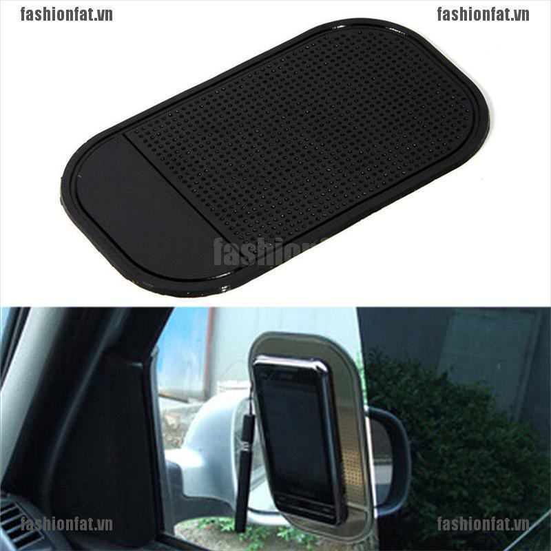 Miếng dán chống trượt cho điện thoại trên xe hơi | BigBuy360 - bigbuy360.vn