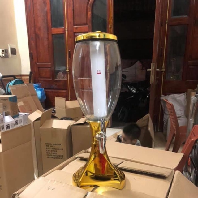 THÁP BIA 3l làm lạnh và phát sáng