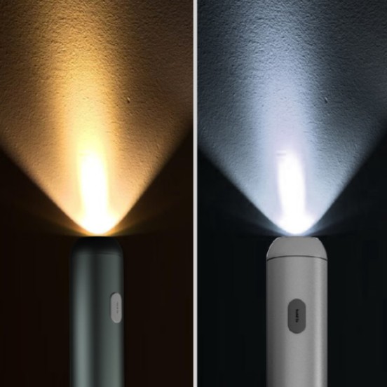 Đèn bàn Flashlight thiết kế tinh tế 109gr, ánh sáng êm dịu pin 2600mAh - Vaithuhay