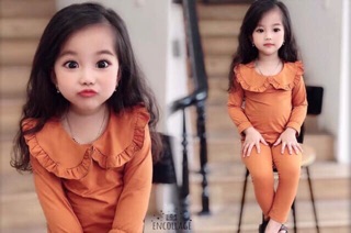 Bộ ngủ cổ bèo cho bé.