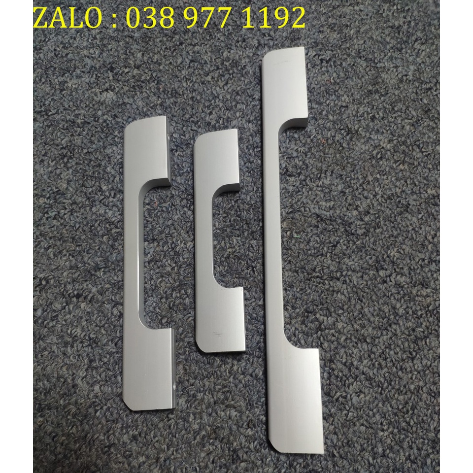 Tay đúc đặc bạc hợp kim dày dặn phủ sơn tĩnh điện