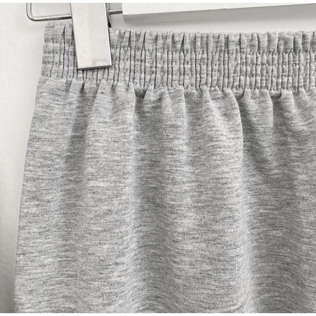 Chân váy trơn xẻ sau Basic Ullzang