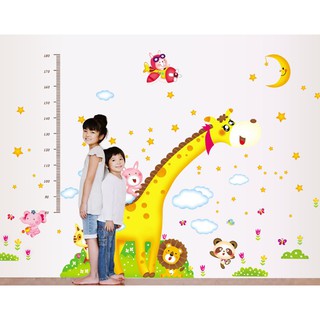 Decal dán tường Thước đo hươu vàng