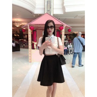 Chân Váy Xòe Đến Đầu Gối - Đen