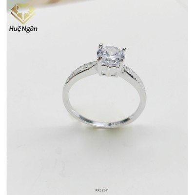 Nhẫn bạc nữ 925 Huệ Ngân - Đá chủ 4 chấu viền tim RR1267