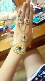 BỘ TRANG SỨC đồng non quả chery