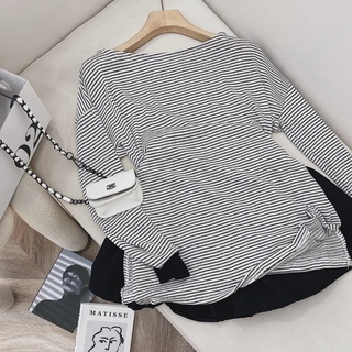 Set pull sọc + chân váy đen