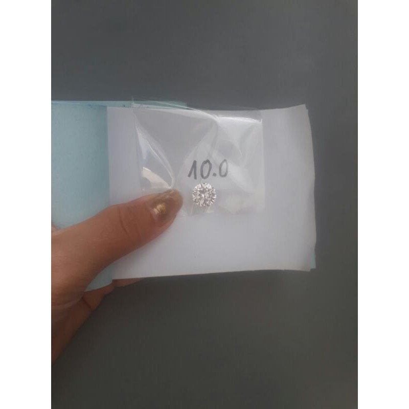 Hột xoàn kim cương nhân tạo cubic zirconia cao cấp 10.0