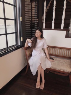 Đầm trắng nhún hông