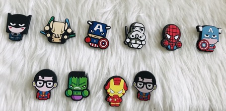 Sticker gắn dép lỗ