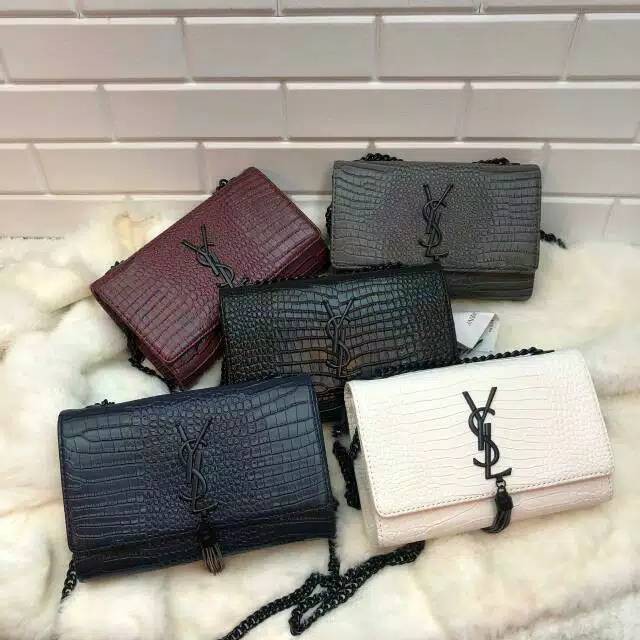 Túi Xách Màu Đen Os670 Ysl Croco Slempang Free Box Acc Sgt15C