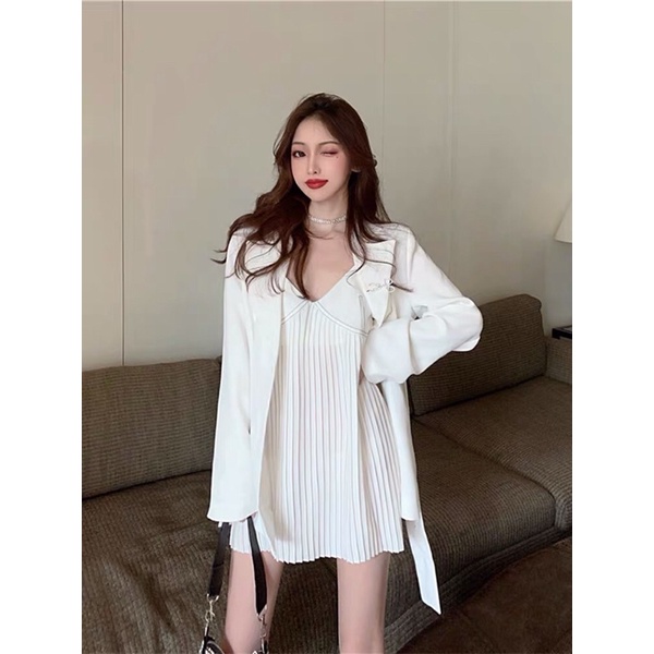 Áo Blazer Kèm Váy Xếp Ly Chiffon Phong Cách Hàn Quốc- Hàng Quảng Châu | BigBuy360 - bigbuy360.vn