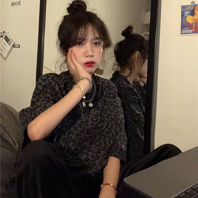 Áo thun COZOKC ngắn tay cổ tròn họa tiết da báo dễ phối đồ phong cách Hàn Quốc thời trang