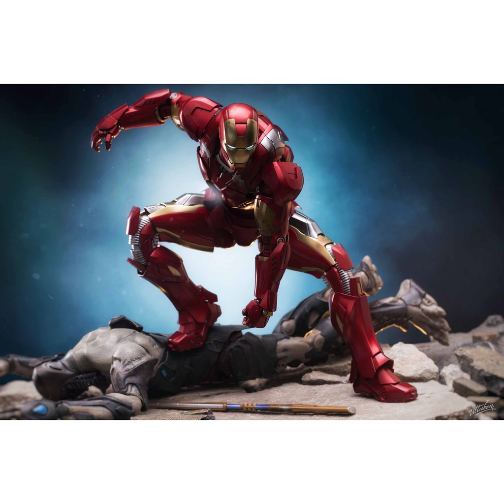 Mô hình Hot Toys iron Man Mark VII Diecast 1/6