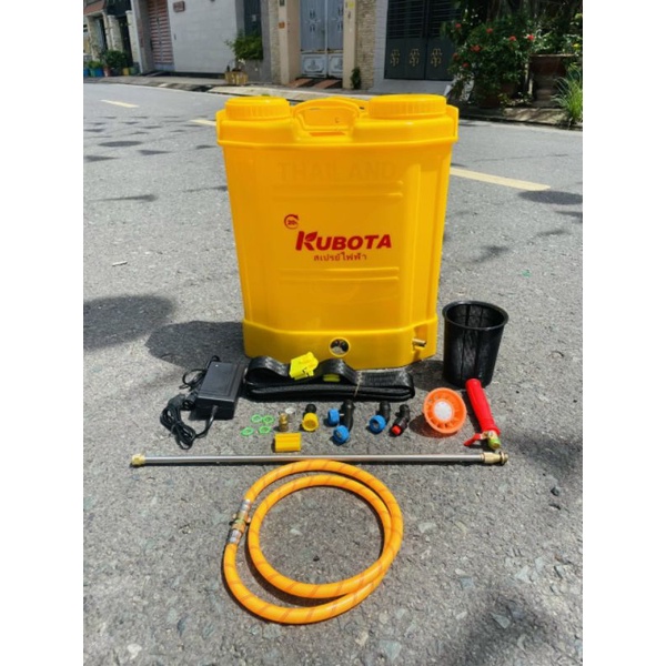 Bình xịt điện Kubota thailand 20 lít 2 bơm phun mạnh 6 đến 12 béc phun