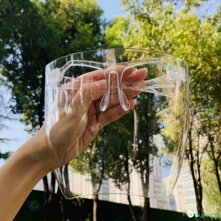 Kính chống sương mù | BigBuy360 - bigbuy360.vn