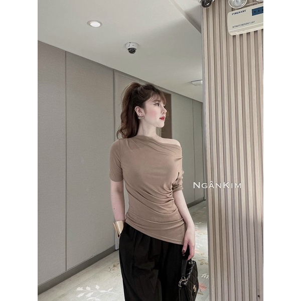 ÁO TRỄ VAI NHÚM VẠT NHỌN CHẤT ĐẸP MS10781