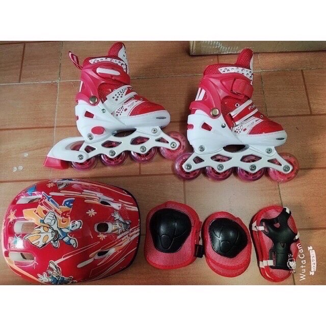 Giày trượt patin có bánh xe phát sáng kèm bộ bảo hộ