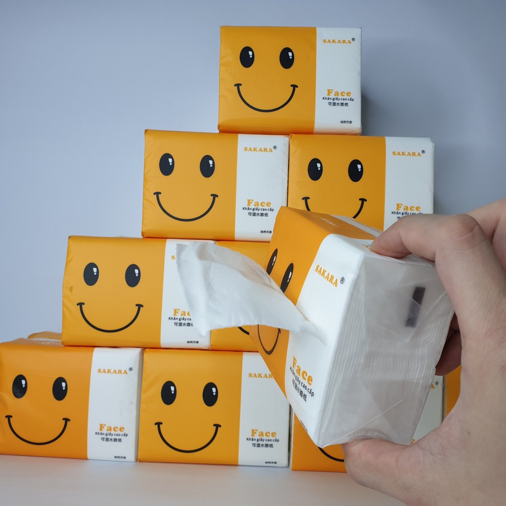 Thùng giấy ăn  Sakara 4 lớp siêu dai, siêu mềm minh 30 gói hình mặt cười đáng yêutớ