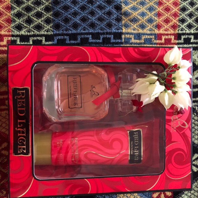 Nước hoa xách tay