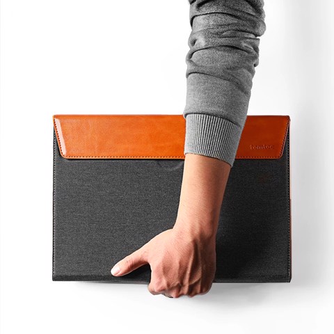 Túi Chống Sốc Macbook 15inch Thương Hiệu Tomtoc Cao Cấp - Thiết Kế Phối Da, Siêu Mỏng, Thanh Lịch Sang Trọng