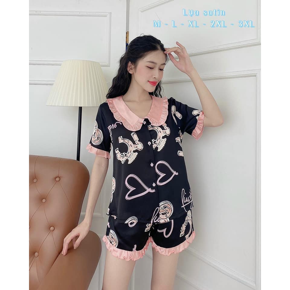 Bộ mặc nhà đùi bèo lụa satin