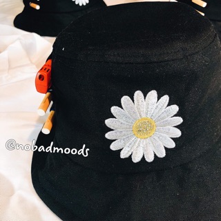 DAISY BUCKET- Nón Bucket