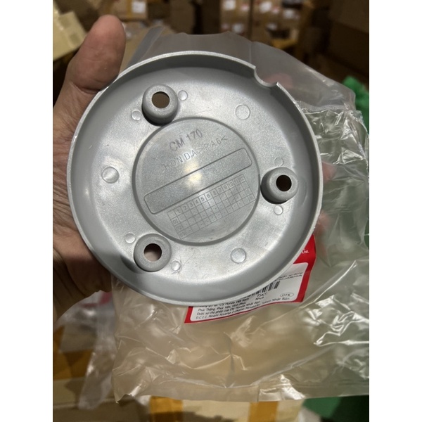 Nắp bưởng côn xe future 1