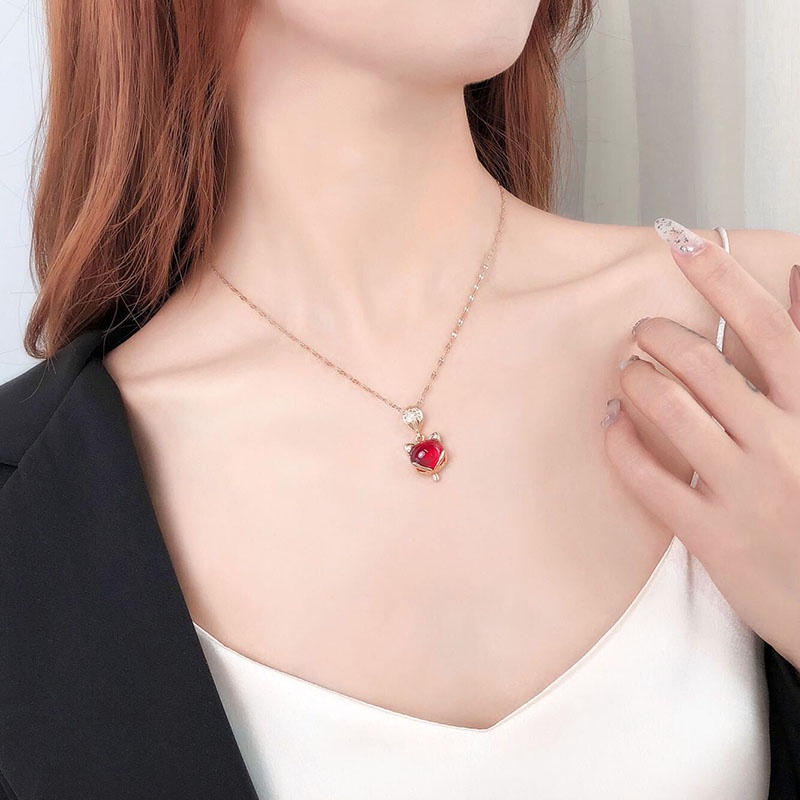 Vòng cổ titan nữ mặt hồ ly đỏ dây chuyền TITAN KHÔNG GỈ thiết kế thời trang độc đáo trang sức titan mẫu mới 2022
