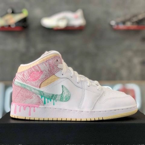 Giày chính hãng Nike Air Jordan 1 Mid SE 'Ice Cream' - DD1666 100