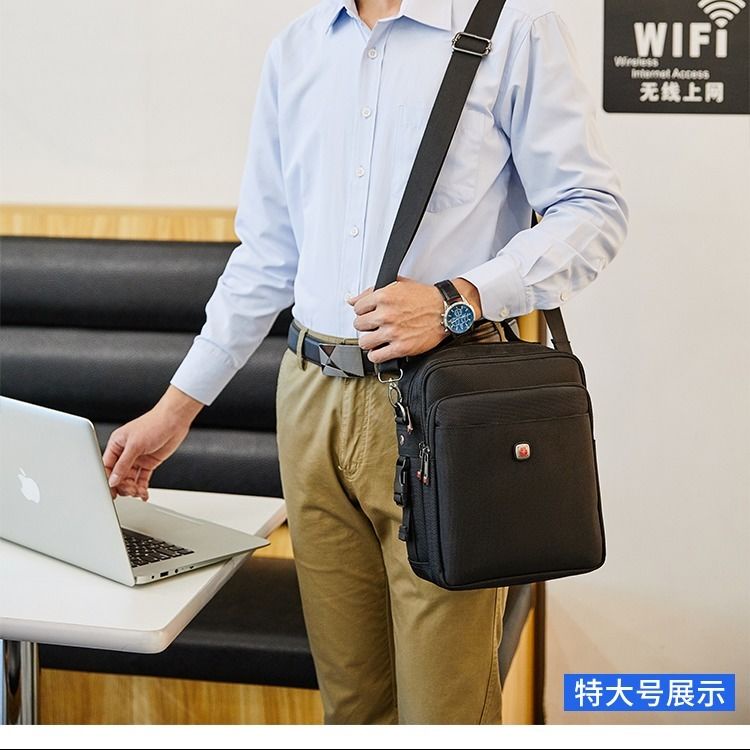 ❁ Túi đeo hông đựng điện thoại phong cách quân đội cho nam | WebRaoVat - webraovat.net.vn