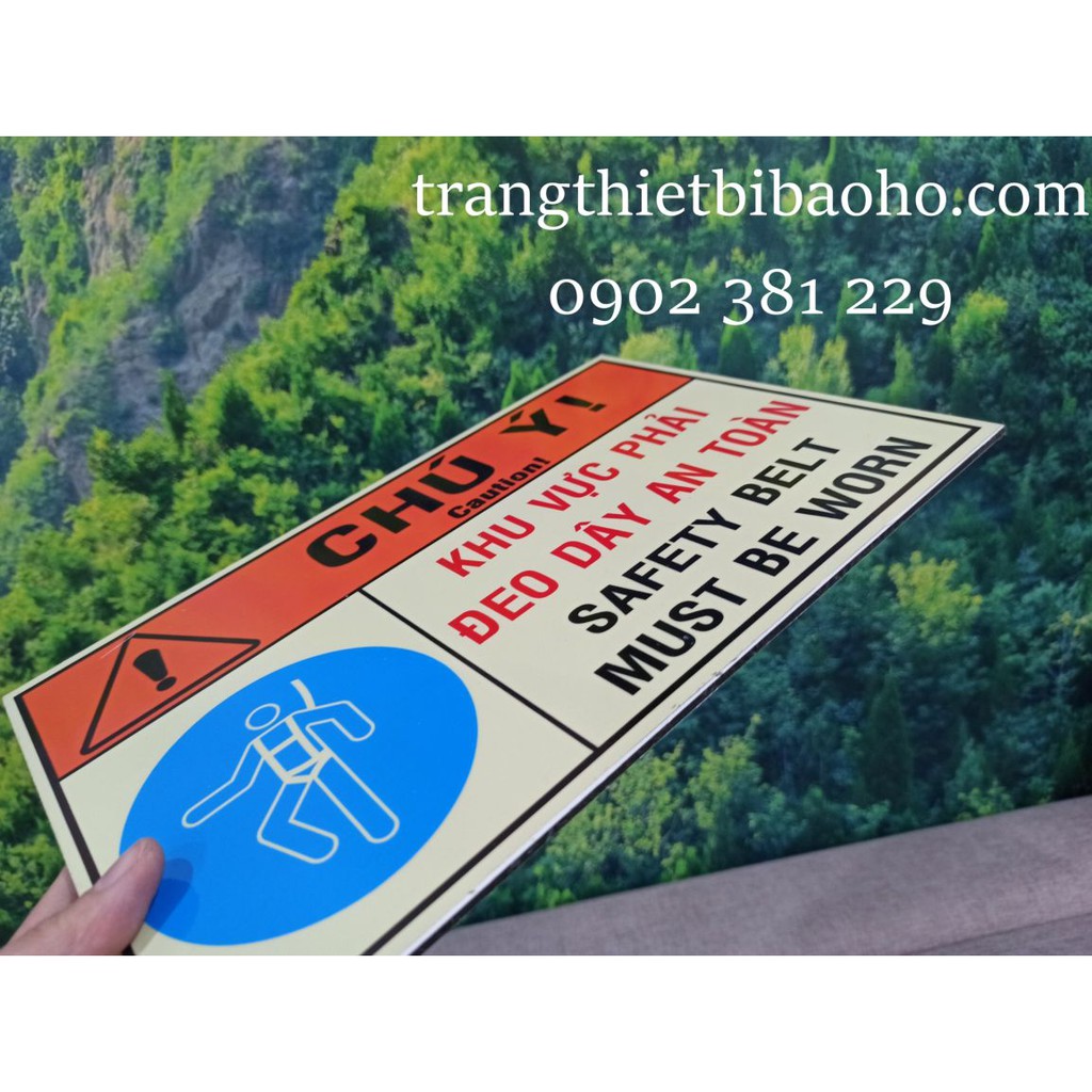 Bảng Alu dán decal Khu vực phải đeo dây an toàn KT20 x 30cm