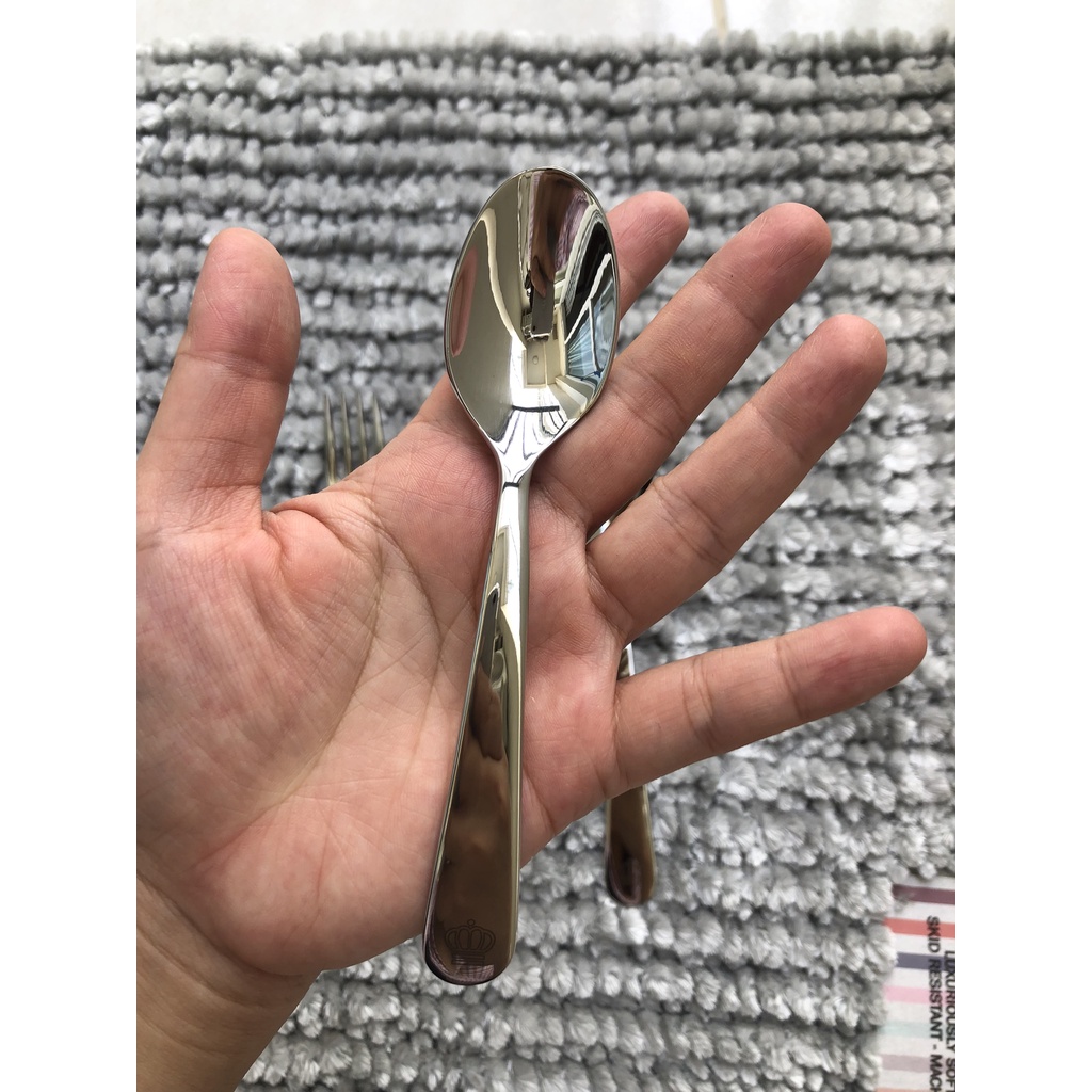 Bộ Dao Thìa Nĩa cho bé inox 304  của hãng  RoYal Vann KemPenn