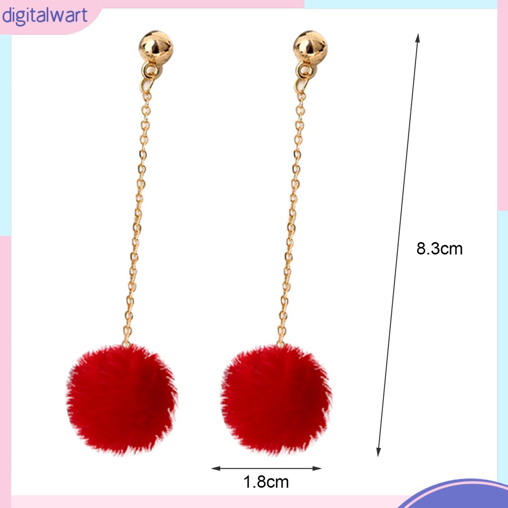 Đôi khuyên tai gắn trang trí quả cầu lông xù xinh xắn dành cho nữ