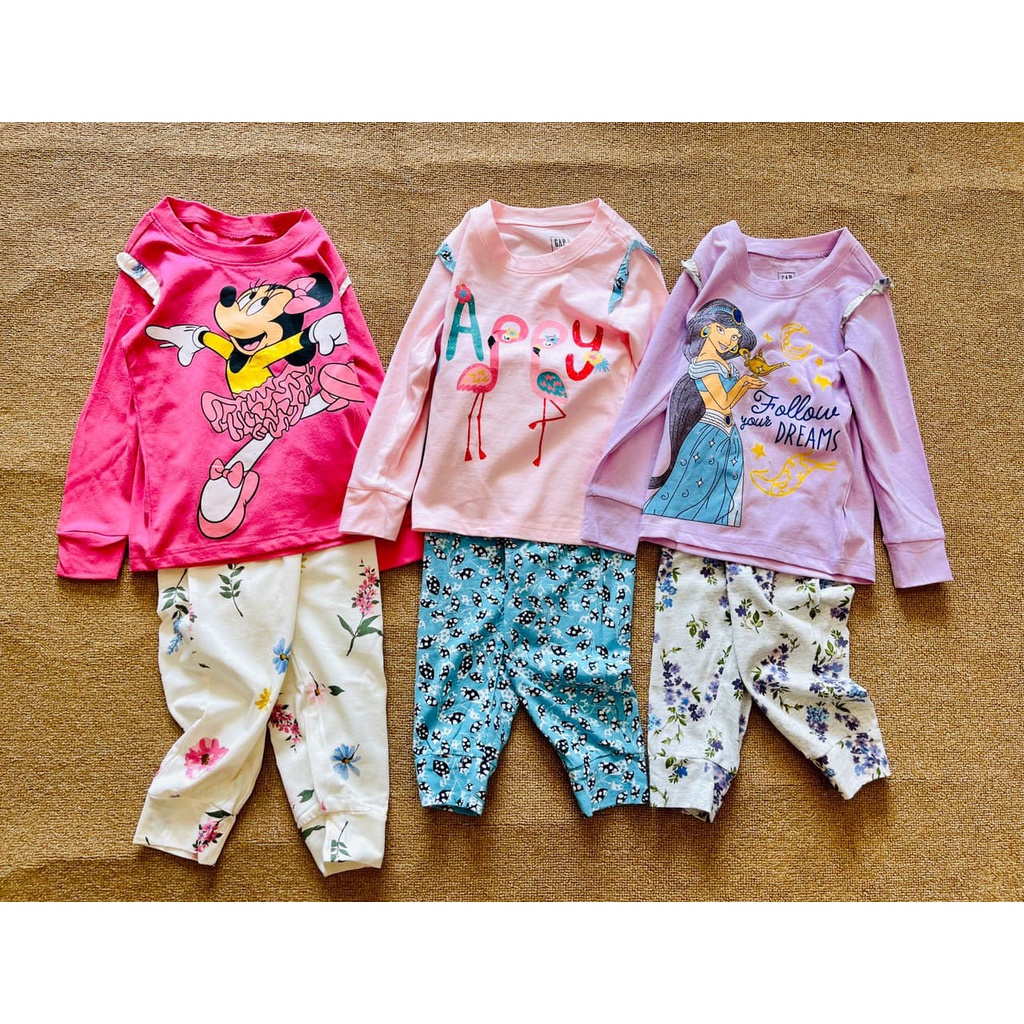 Bộ cotton bé gái Gap dài tay siêu xinh
