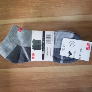 Tất nam uniqlo