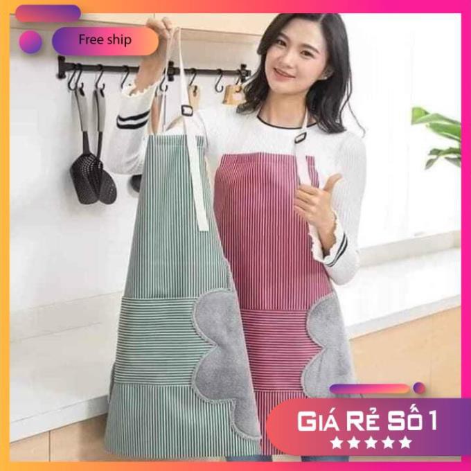 Tạp dề kẻ hoa chống thấm có khăn lau tay bên hông