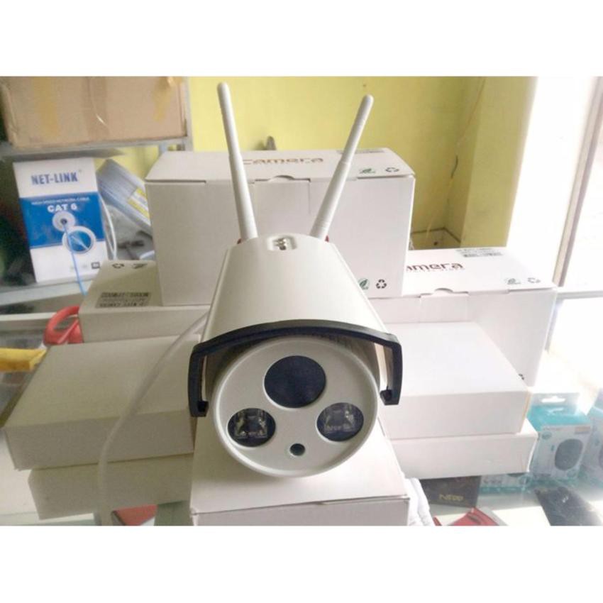 Camera Yoosee ngoài trời chống nước 2 râu, có mic thu âm