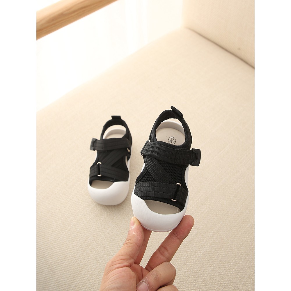 Giày bé gái thoáng mát 1-3 tuổi Lưới thoáng khí cho bé trai và bé gái mùa hè 0-2 trẻ sơ sinh đế mềm Baotou H400