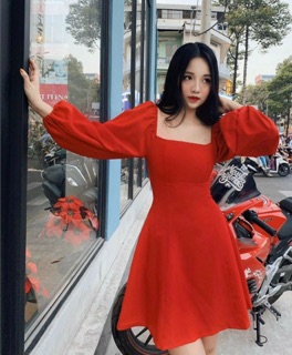 Mẫu đầm xoè tay phồng