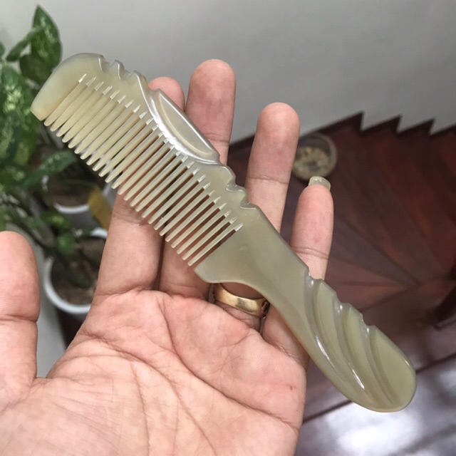 Lược sừng xuất Nhật (Size: M - 17cm) Lược khía thon gọn đẹp - COH163 - Horn Comb of HAHANCO