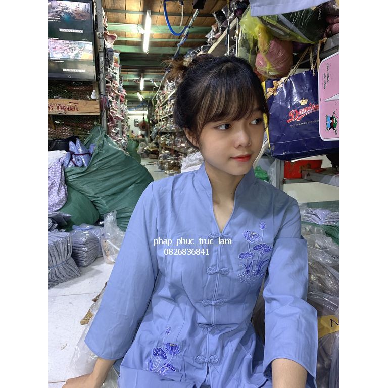 Đồ lam - Quần áo đi chùa - Cổ tàu thêu