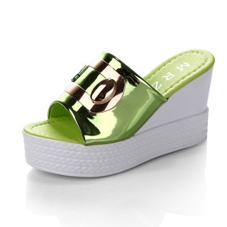 Dép sandal đế dày dành cho nữ