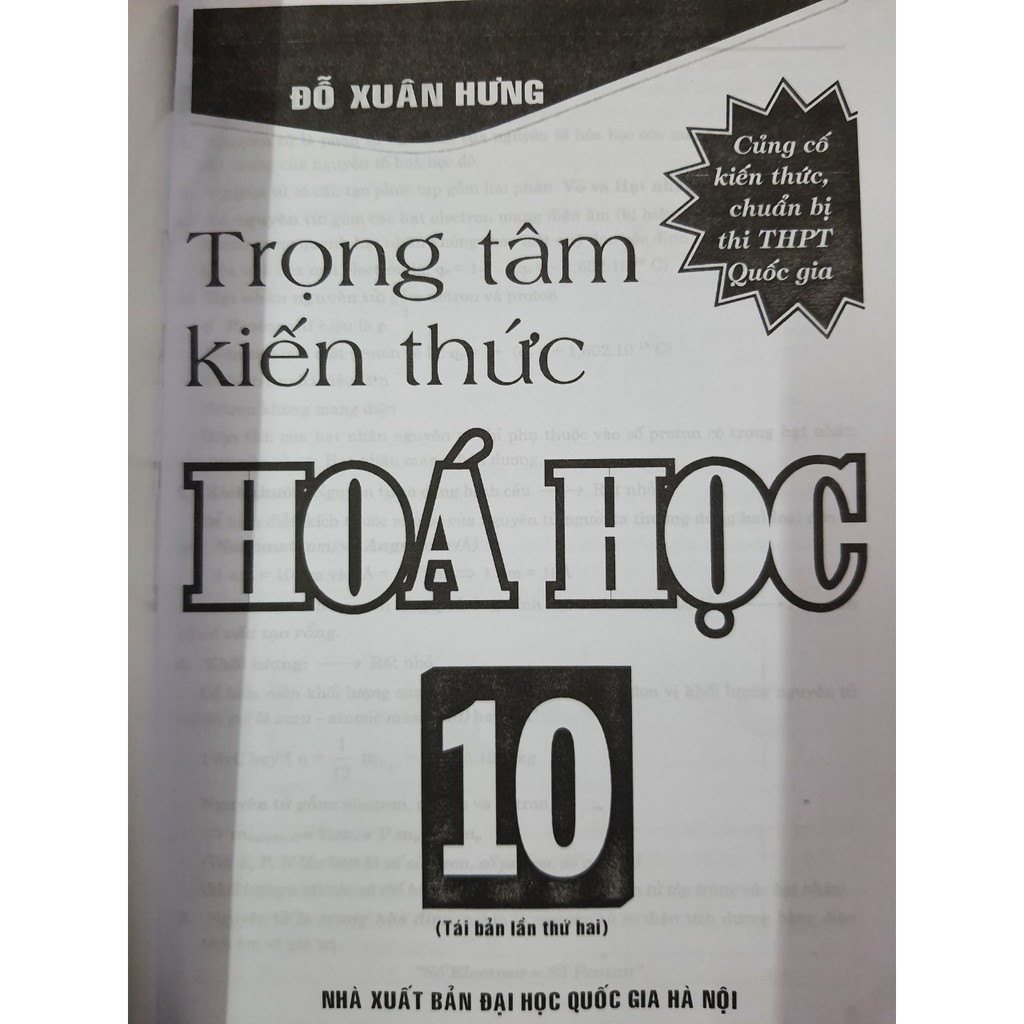 Sách - Trọng tâm kiến thức Hóa Học 10