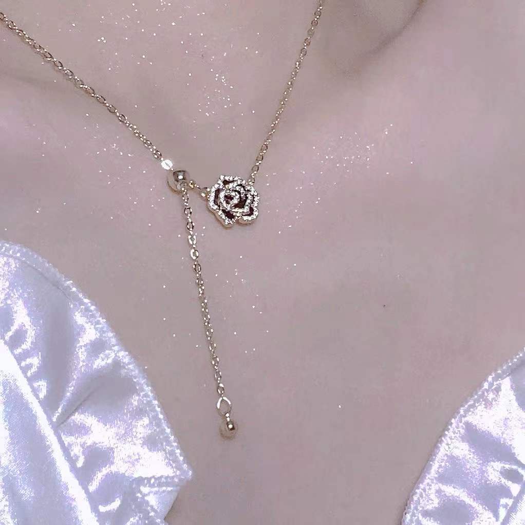 Dây chuyền mặt đính đá hình hoa trà thời trang phong cách hàn quốc